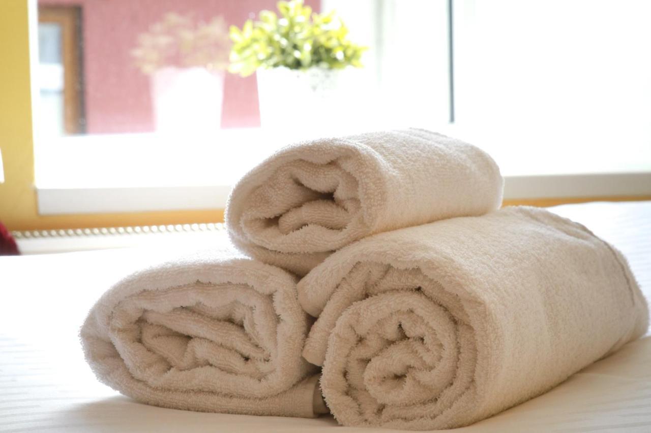 Madelines Accommodation Tinahely Екстериор снимка