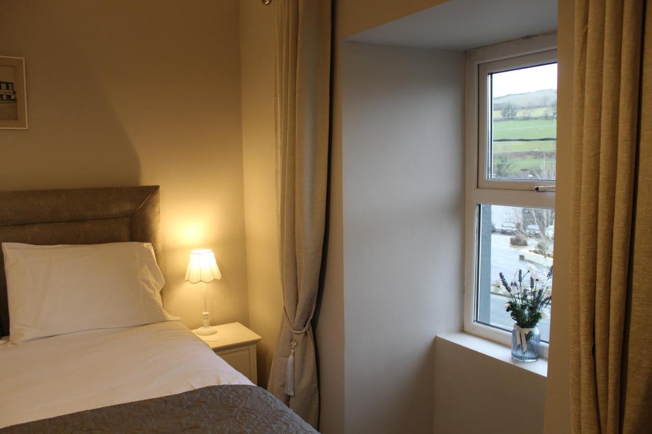 Madelines Accommodation Tinahely Екстериор снимка