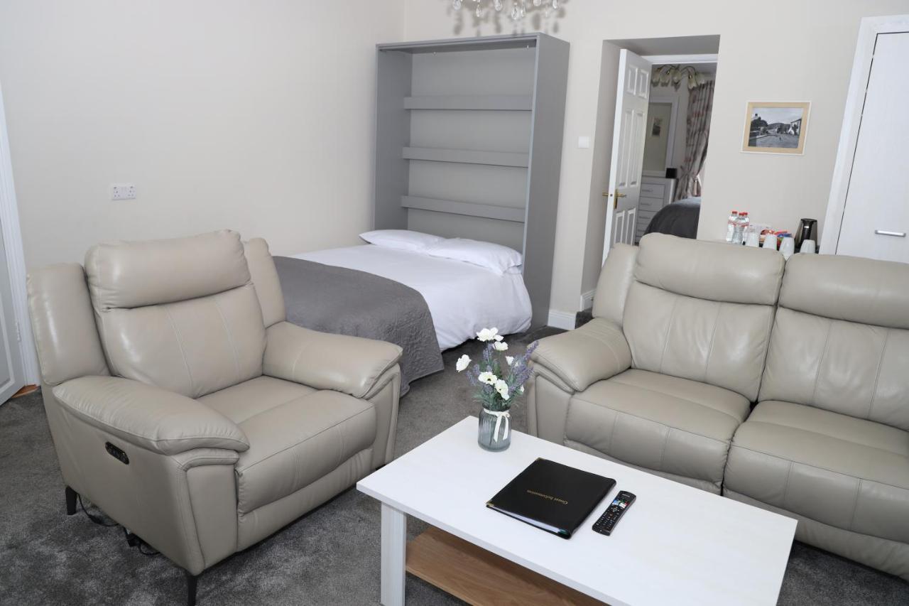 Madelines Accommodation Tinahely Екстериор снимка